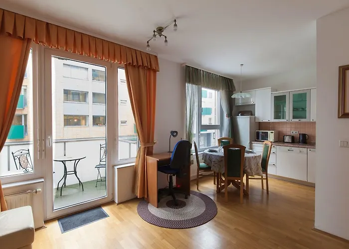 Central Apartment Anita Tour As Ljubljana